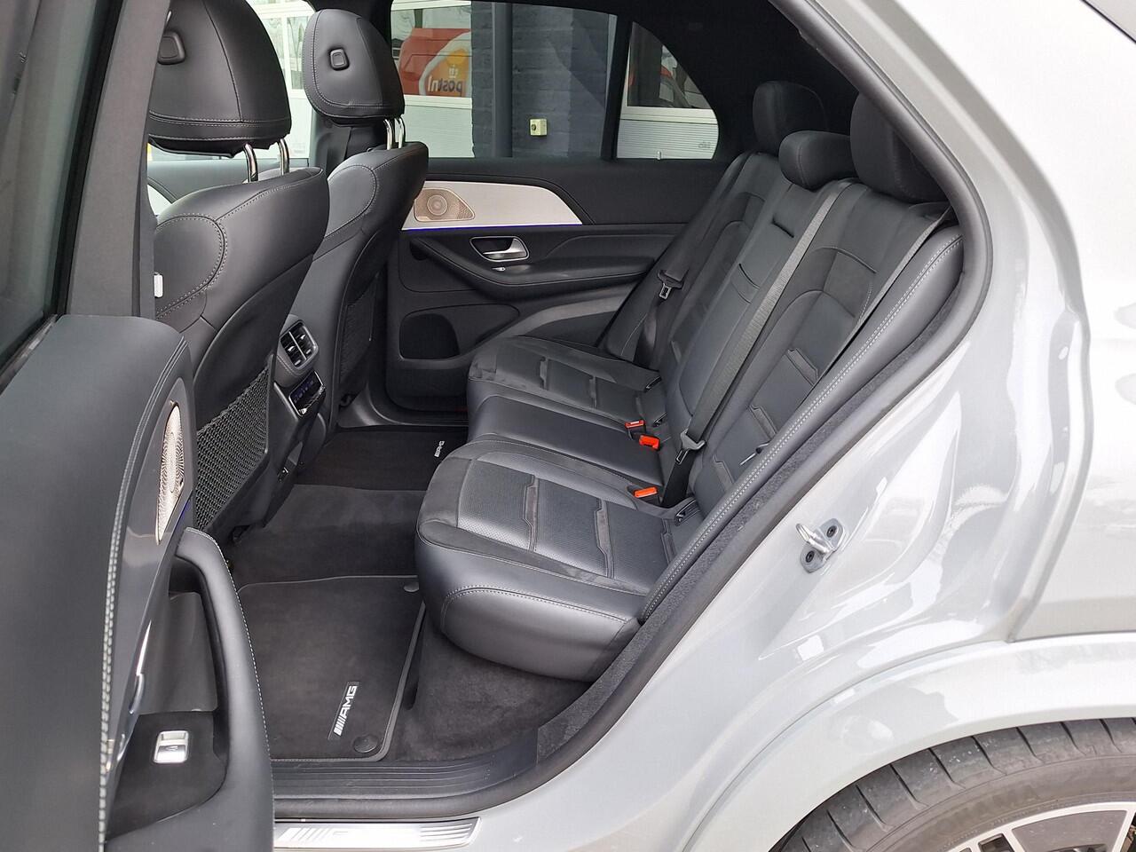 Mercedes-Benz GLE-KLASSE AMG 53 4MATIC+ | Panoramadak | RijAssistent + | AMG Nightpakket | 360° Camera | Head-up Display | Burmester | Trekhaak | Sfeerverlichting | Memorystoelen