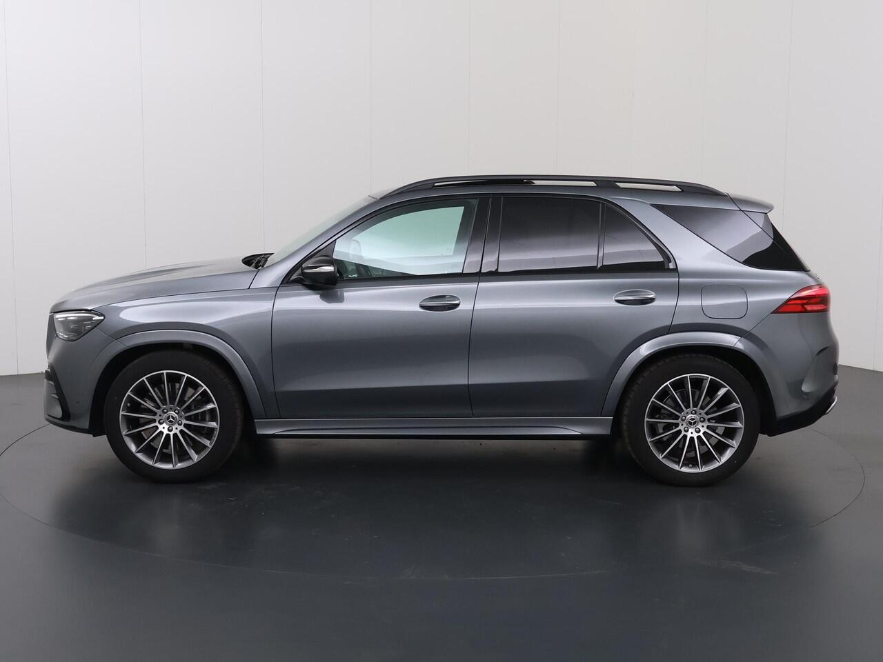 Mercedes-Benz GLE-KLASSE 350 de 4MATIC AMG Line | Luchtvering | Trekhaak | Burmester | Memory | 360 camera | Night pakket |