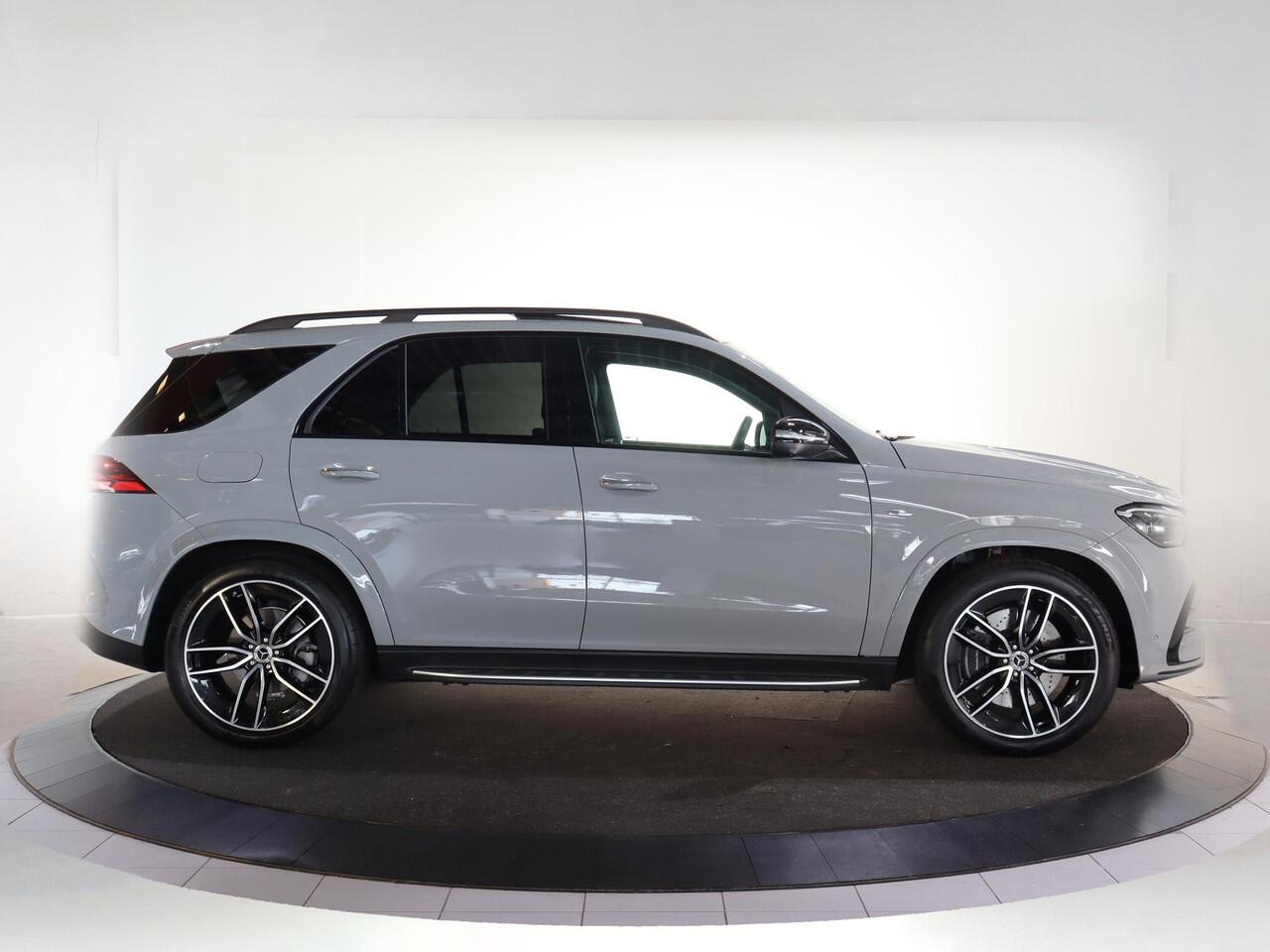 Mercedes-Benz GLE-KLASSE 400 e 4MATIC AMG Line | MANUFAKTUR lak Alpine grijs | Panoramadak | Trekhaak | Luchtvering | Mulitbeam | 360 camera |