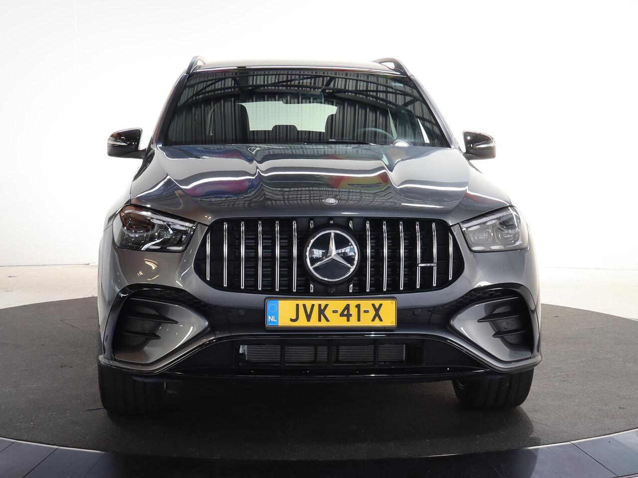 Mercedes-Benz GLE-KLASSE AMG 53 Hybrid 4MATIC+ Night Edition | Premium Plus | Panoramaschuifdak | Trekhaak | Treeplanken | 22" lichtmetalen velgen | AIRMATIC | Stoelventilatie |