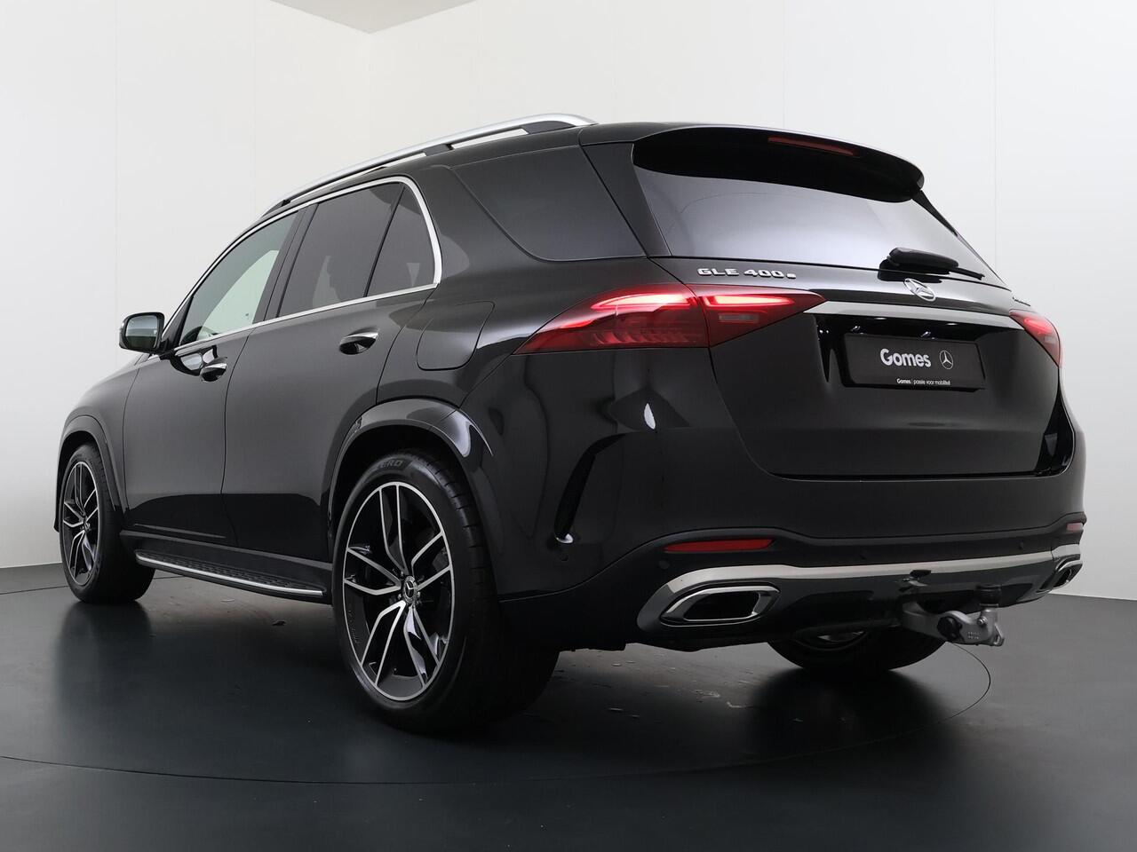 Mercedes-Benz GLE-KLASSE 400 e 4MATIC Sport Edition | AMG Line | Premium Plus Pakket | Rijassistentie Pakket | Sierdelen Pakket Exclusief | Warmte Comfort Pakket | Winter Pakket | Panoramadak | Trekhaak | Treeplanken | AIRMATIC Luchtvering | Burmester 3D Surround | 360° Camera | 