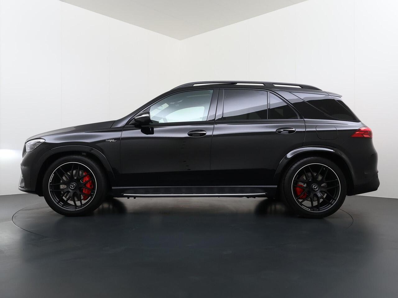 Mercedes-Benz GLE-KLASSE AMG 53 Hybrid 4MATIC+ Night Edition | Premium Plus | Night Pakket | Rijassistentie Pakket | Sierdelen Pakket Exclusief | Winter Pakket | Panoramadak | Trekhaak | Treeplanken | AIRMATIC Luchtvering | Burmester 3D Surround | 360° Camera | Head-up Display | 
