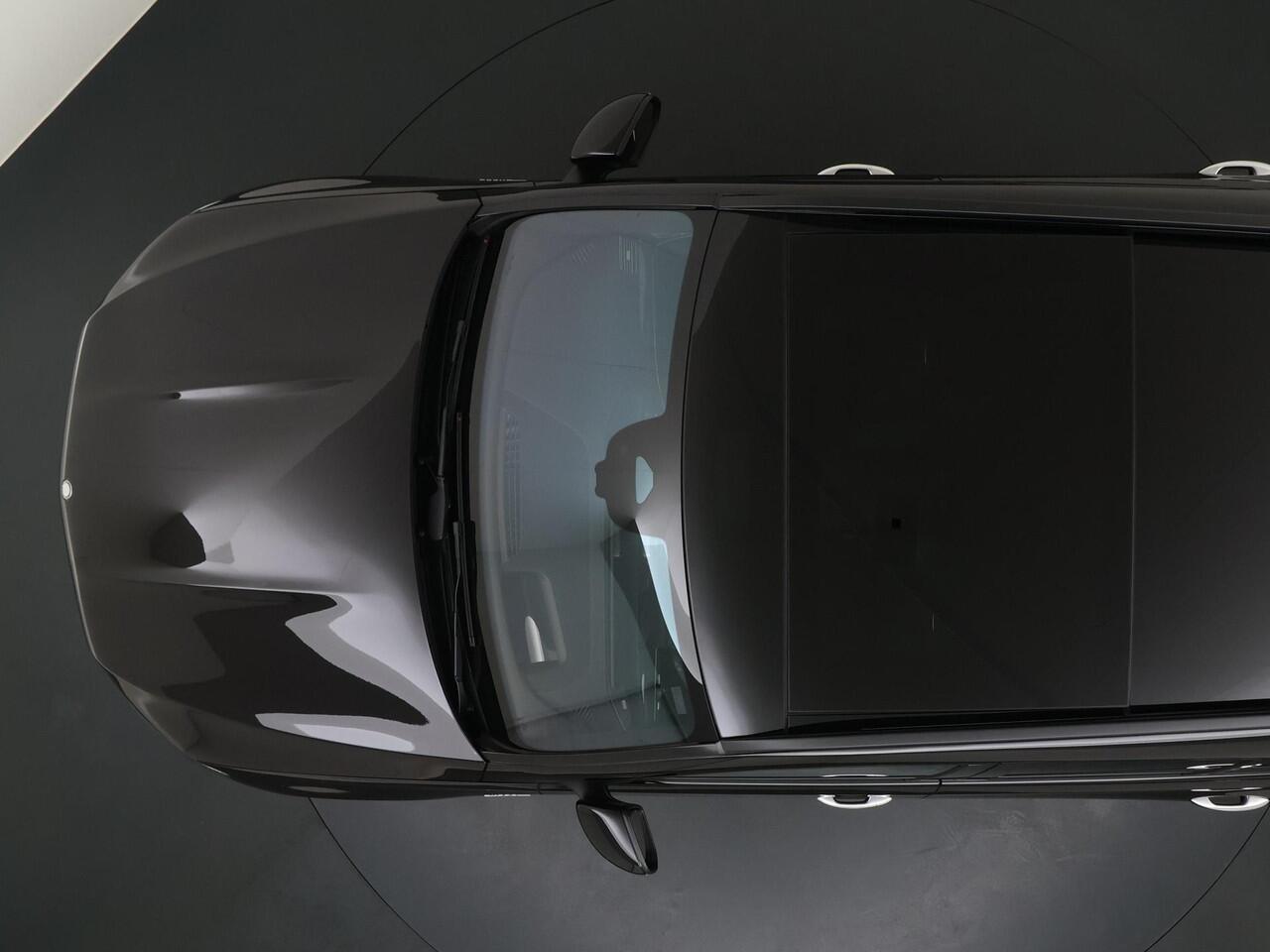 Mercedes-Benz GLE-KLASSE AMG 53 Hybrid 4MATIC+ Night Edition | Premium Plus | Night Pakket | Rijassistentie Pakket | Sierdelen Pakket Exclusief | Winter Pakket | Panoramadak | Trekhaak | Treeplanken | AIRMATIC Luchtvering | Burmester 3D Surround | 360° Camera | Head-up Display | 