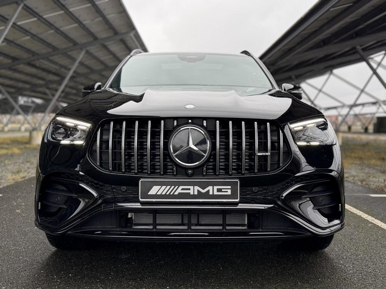 Mercedes-Benz GLE-KLASSE AMG 53 Hybrid 4MATIC+ Night Edition | Premium Plus | Panoramaschuifdak | Trekhaak | Treeplanken | 21" lichtmetalen velgen | AIRMATIC | Stoelventilatie |