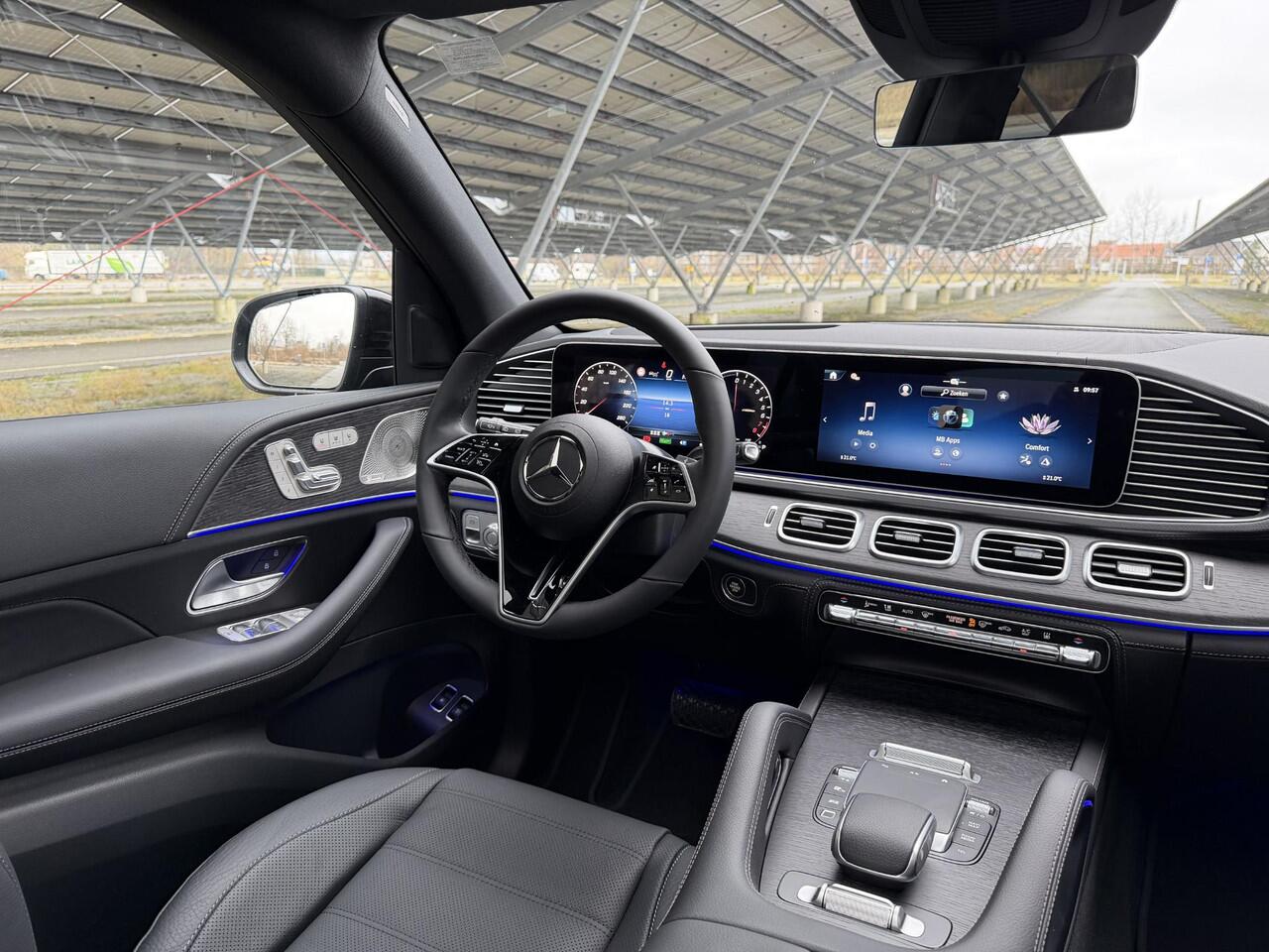 Mercedes-Benz GLE-KLASSE 400e 4MATIC Sport Edition | Night | Premium Plus | Panoramaschuifdak | AIRMATIC | Trekhaak | Burmester | Massagestoelen | 22 inch AMG Velgen | Winter pakket |