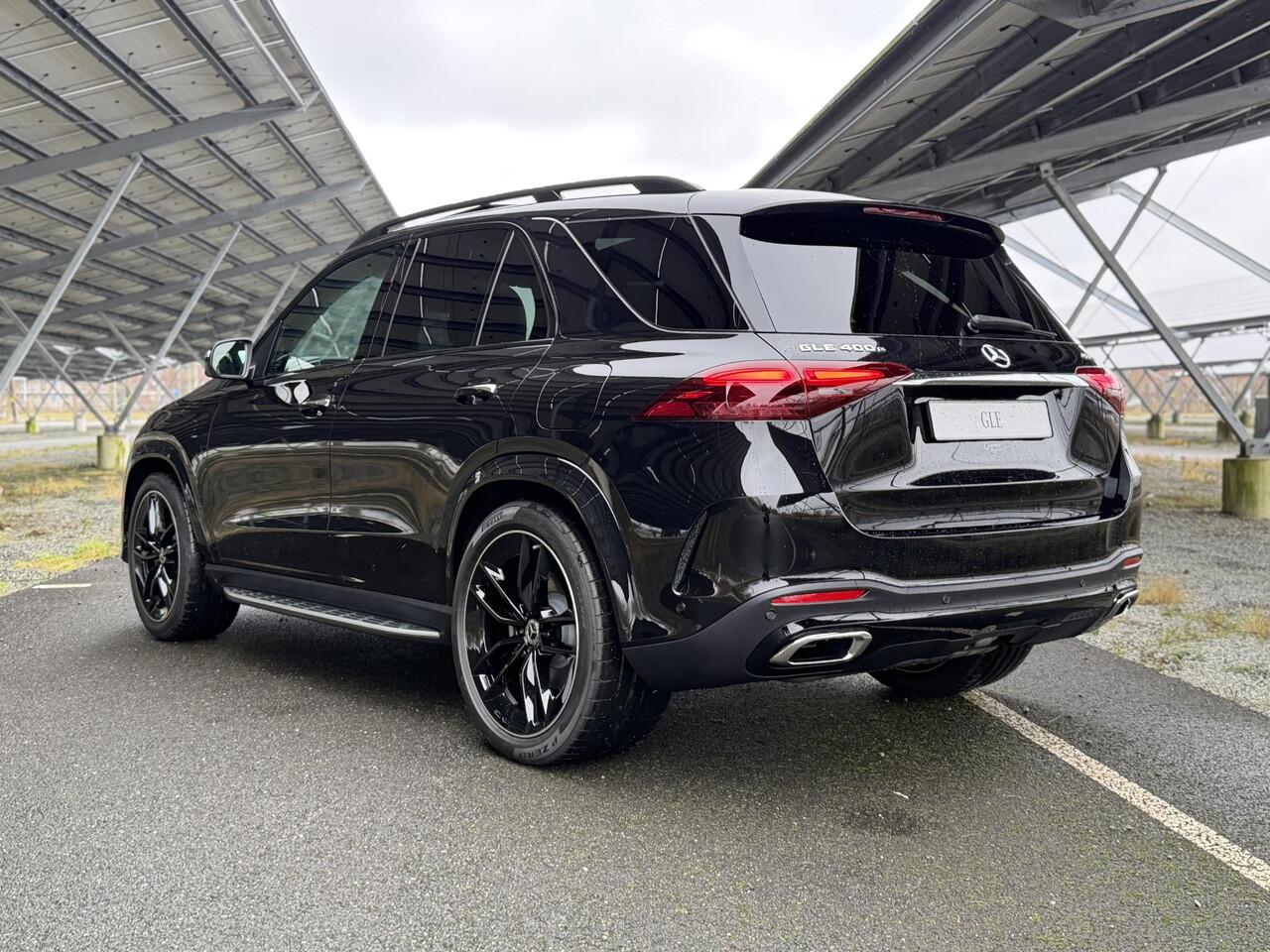 Mercedes-Benz GLE-KLASSE 400e 4MATIC Sport Edition | Night | Premium Plus | Panoramaschuifdak | AIRMATIC | Trekhaak | Burmester | Massagestoelen | 22 inch AMG Velgen | Winter pakket |