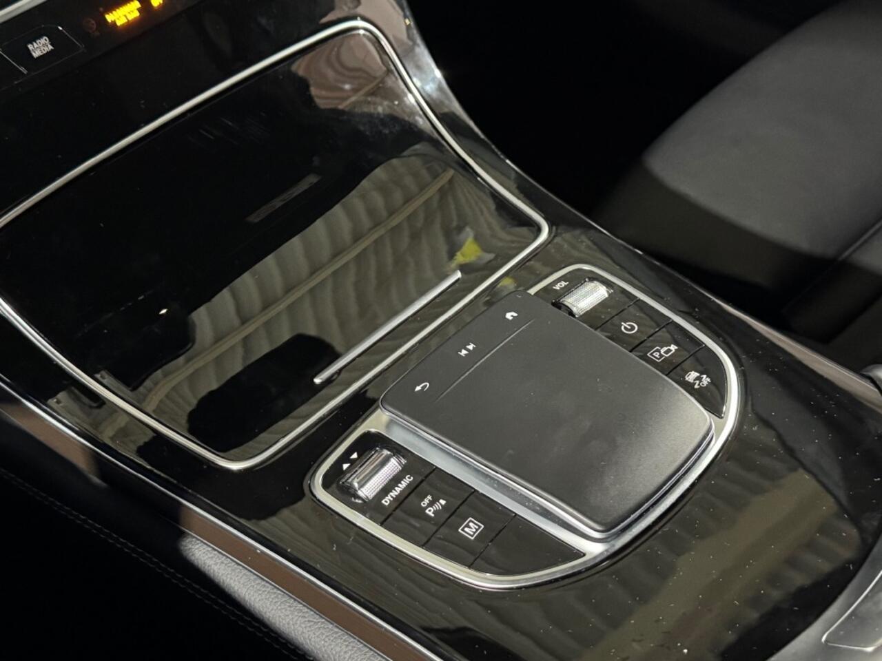 Mercedes-Benz Glc Coupe GLC 300e COUPE AUT. 320PK AMG-PAKKET LEER NAVI CAMERA MEMORY SEATS CARPLAY