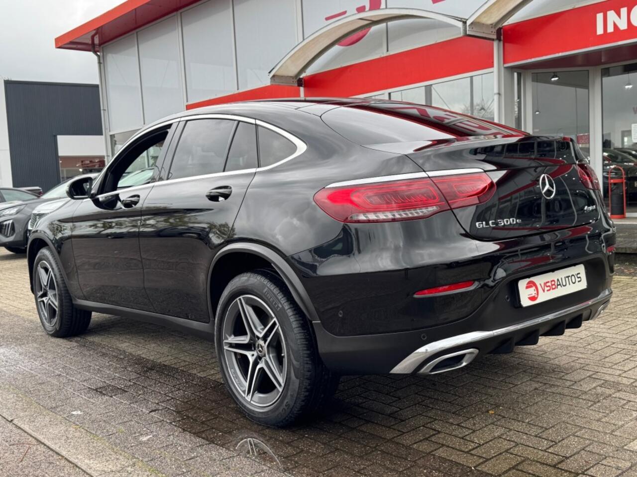 Mercedes-Benz Glc Coupe GLC 300e COUPE AUT. 320PK AMG-PAKKET LEER NAVI CAMERA MEMORY SEATS CARPLAY