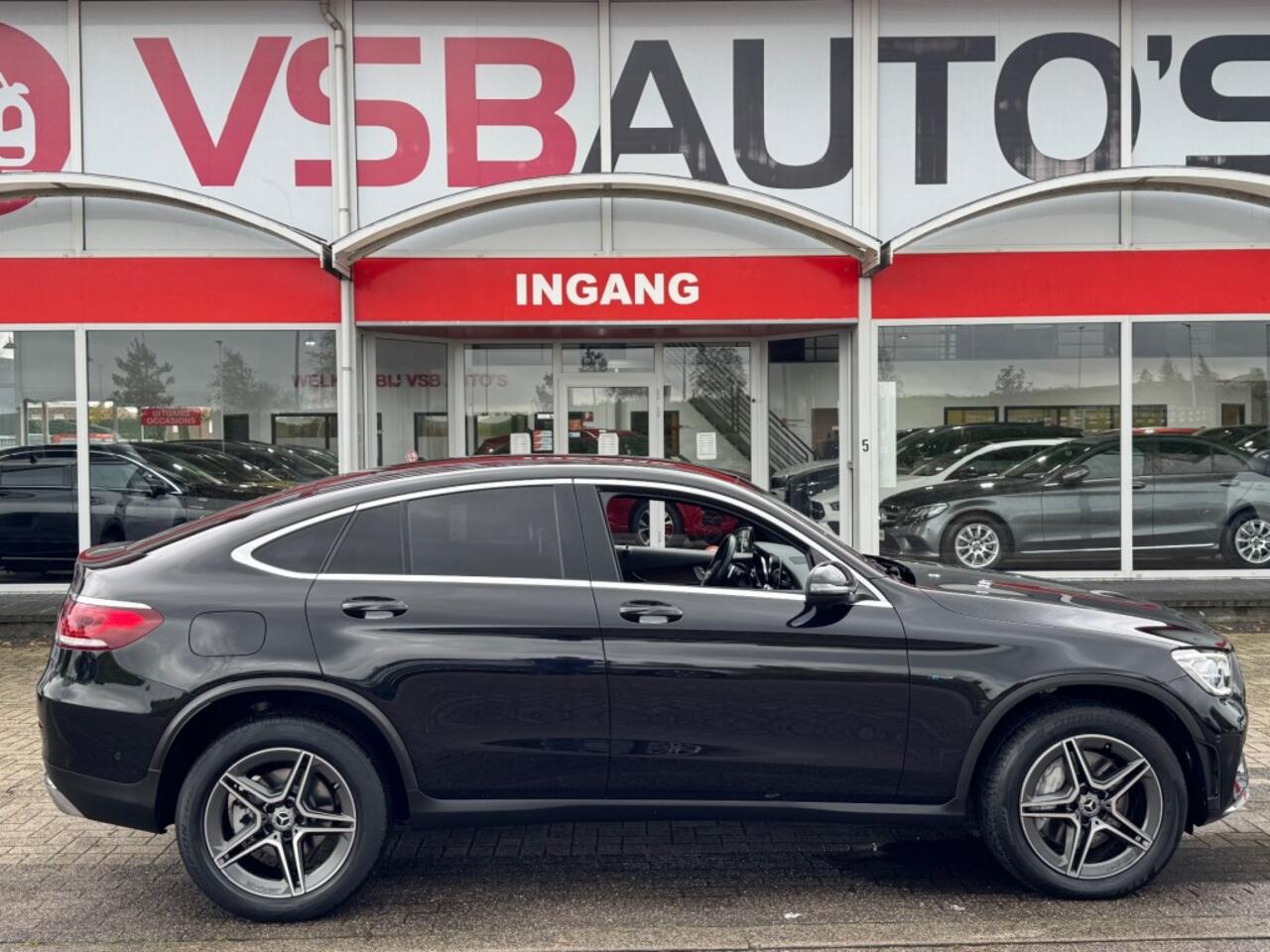 Mercedes-Benz Glc Coupe GLC 300e COUPE AUT. 320PK AMG-PAKKET LEER NAVI CAMERA MEMORY SEATS CARPLAY