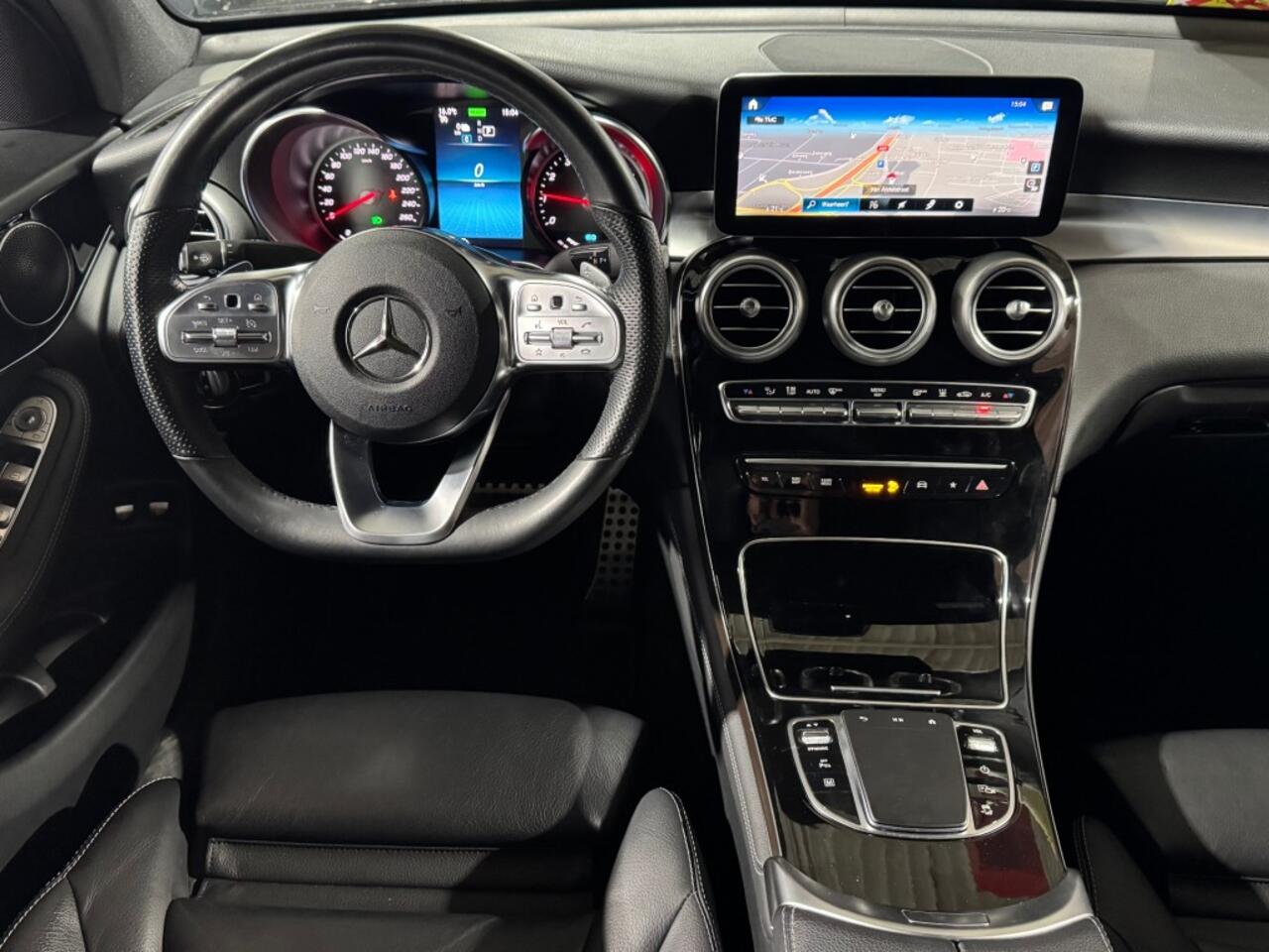 Mercedes-Benz Glc Coupe GLC 300e COUPE AUT. 320PK AMG-PAKKET LEER NAVI CAMERA MEMORY SEATS CARPLAY