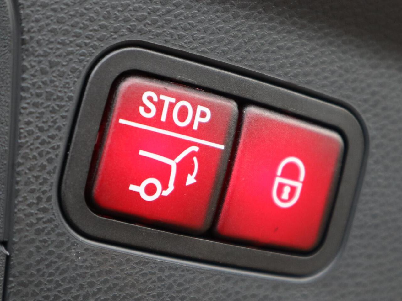 Mercedes-Benz Glc Coupé 300e 4MATIC Business Solution AMG