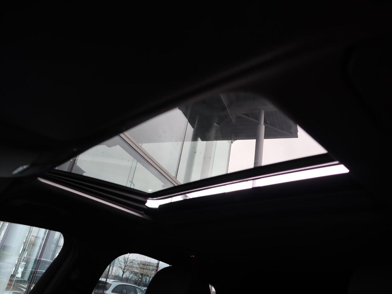 Mercedes-Benz Glc Coupé 300e 4MATIC Business Solution AMG