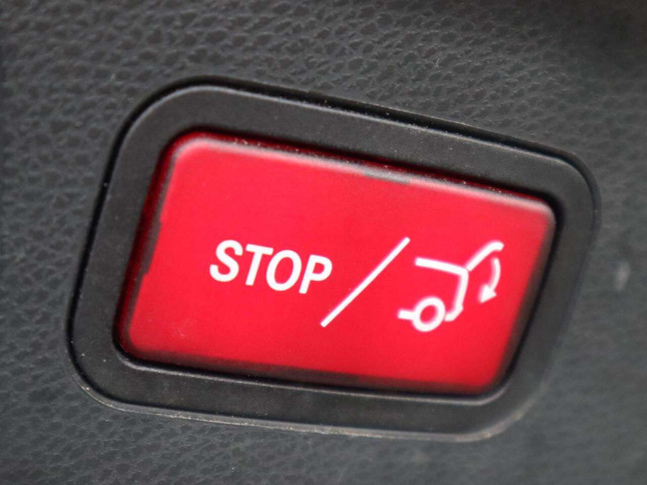 Mercedes-Benz Glc Coupé 300e 4MATIC Business Solution AMG