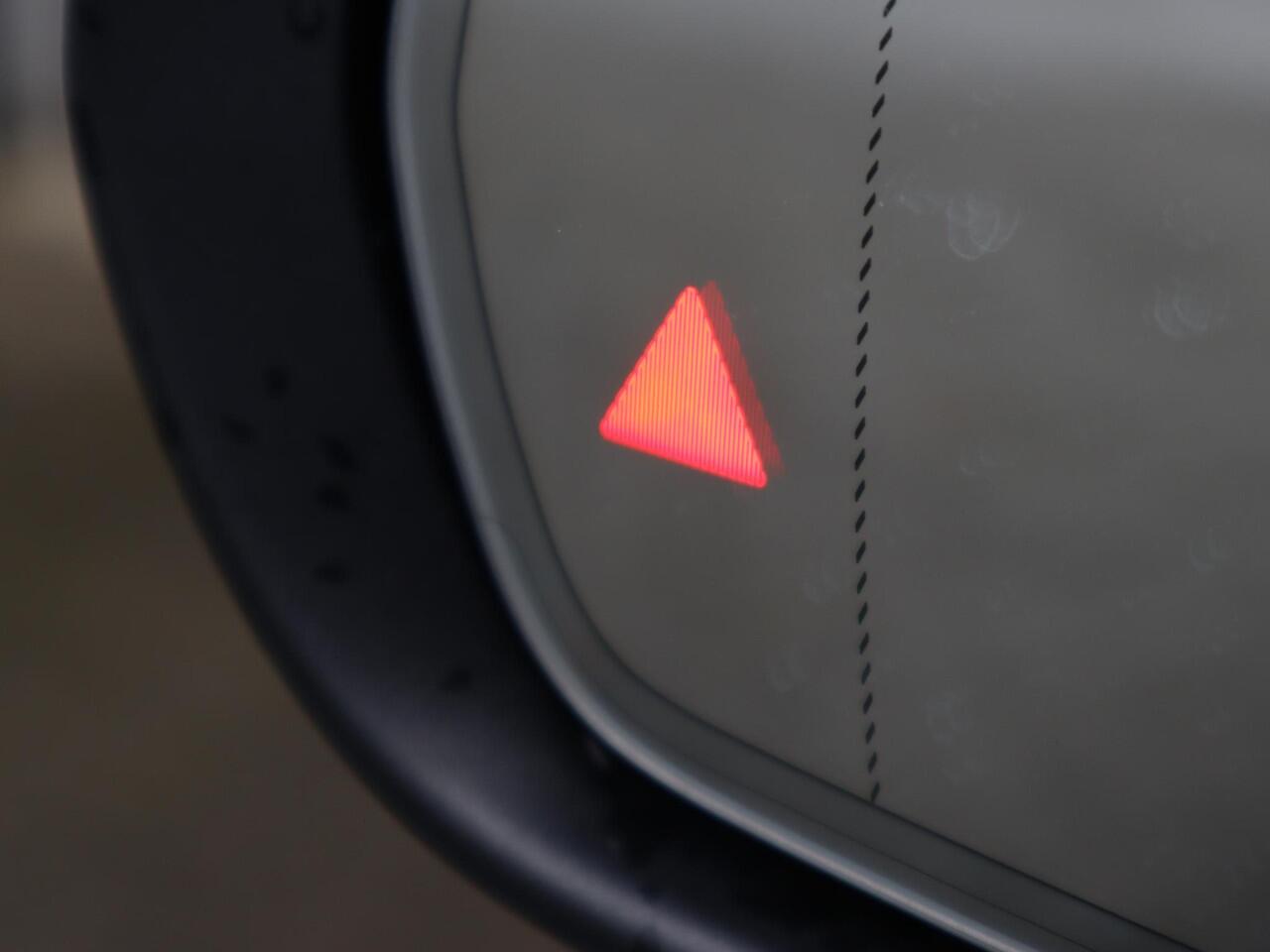 Mercedes-Benz Glc Coupé 300e 4MATIC Business Solution AMG