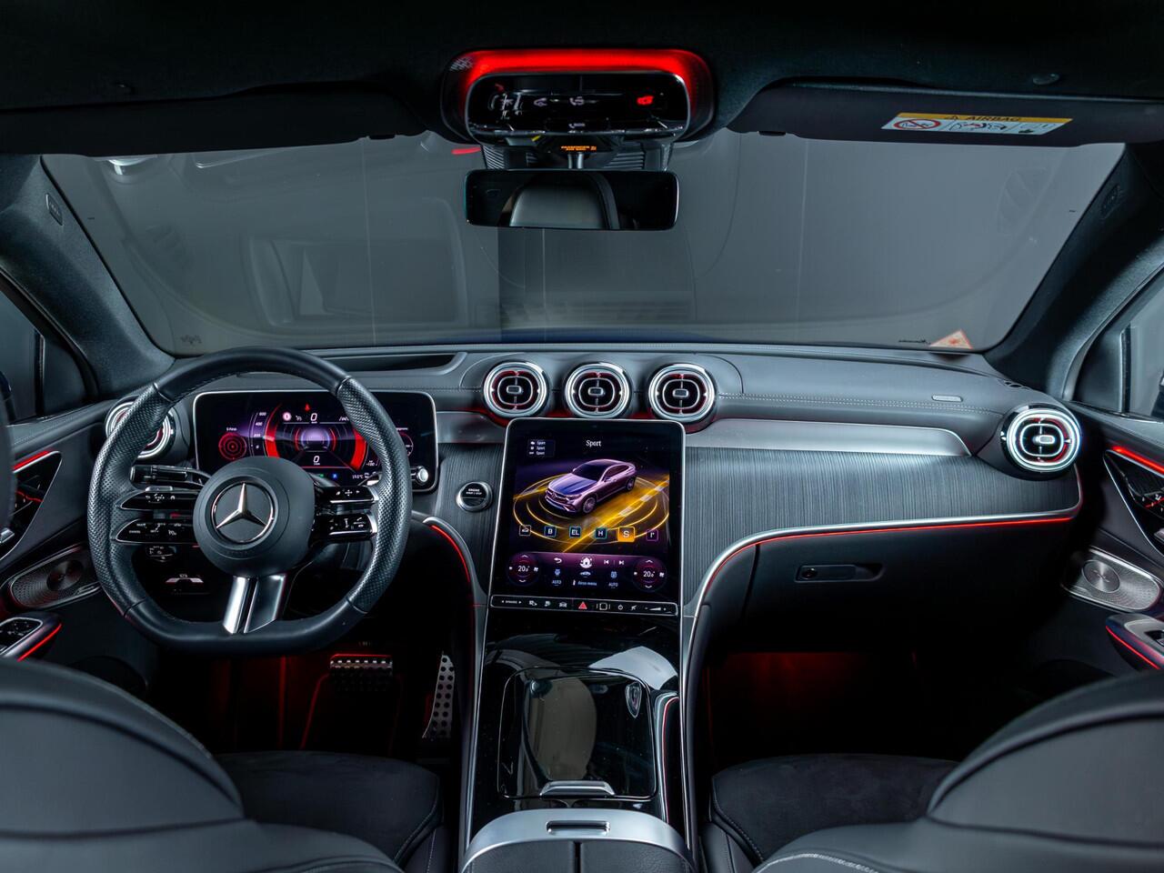 Mercedes-Benz Glc Coupé 300e 4MATIC AMG Line Premium PLUS | Panorama dak | Trekhaak