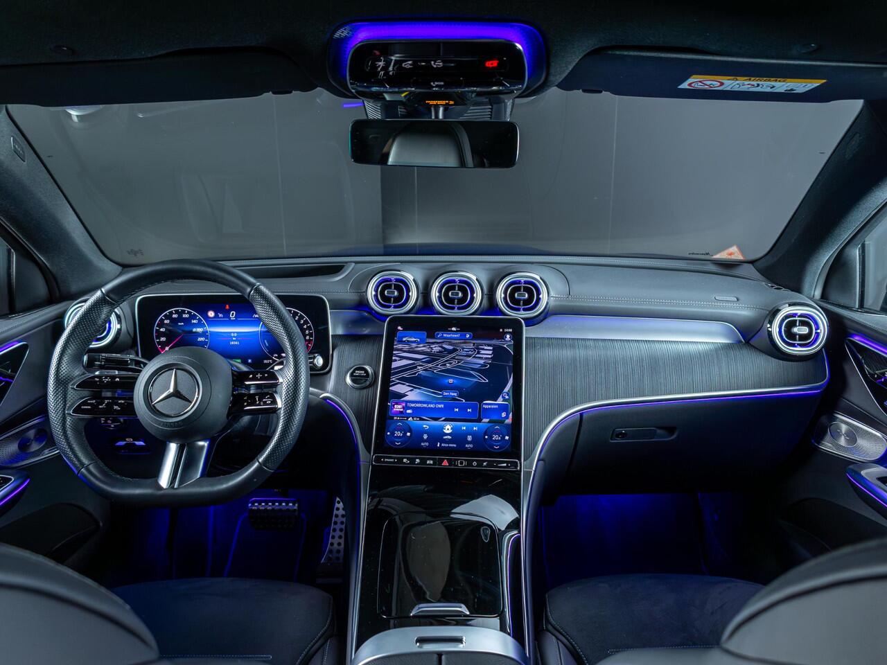 Mercedes-Benz Glc Coupé 300e 4MATIC AMG Line Premium PLUS | Panorama dak | Trekhaak