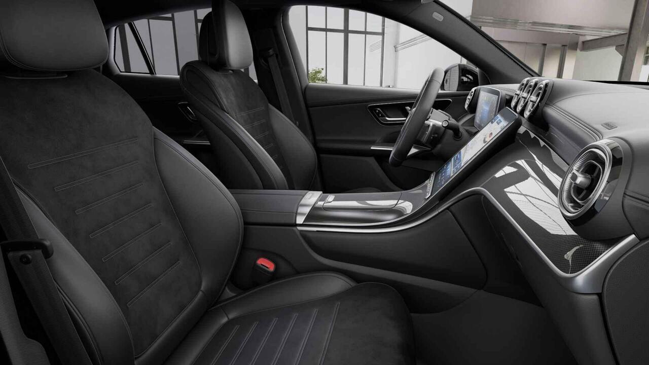 Mercedes-Benz Glc Coupé 300e 4MATIC Business Line | AMG | Panoramadak | Trekhaak | Night pakket | 360 camera |