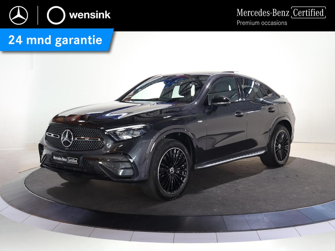 Mercedes-Benz Glc Coupé 300e 4MATIC AMG Line | Panoramadak | Trekhaak | Digital light | 360 camera | Treeplanken | Winter pakket |