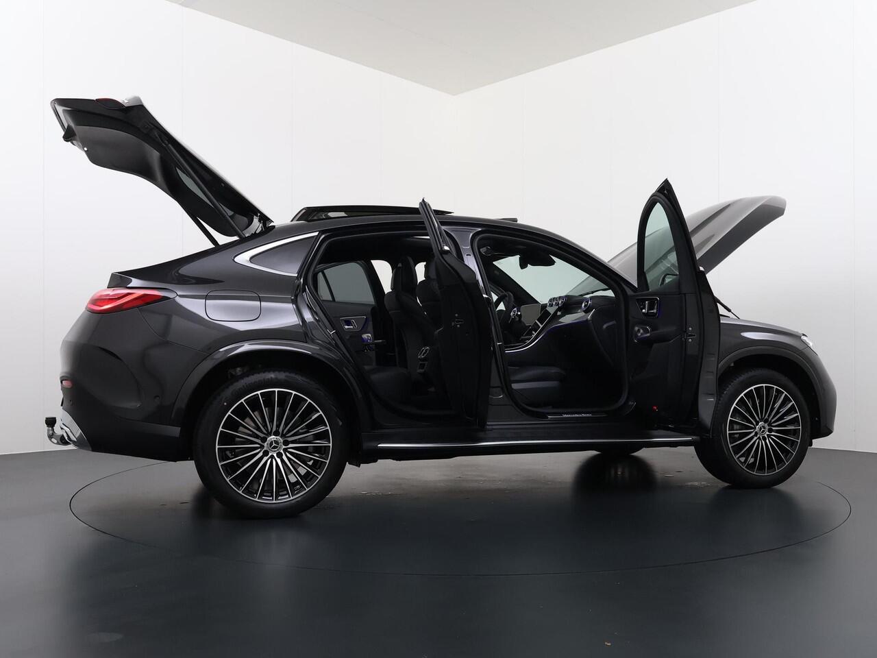 Mercedes-Benz Glc Coupé 300e 4MATIC Sport Edition | Panorama - Schuifdak | Trekhaak Wegklapbaar | Niveauregeling | 360° Camera | Digital Light | Burmester 3D Surround Sound | Memorystoelen | Verwarmd Stuurwiel