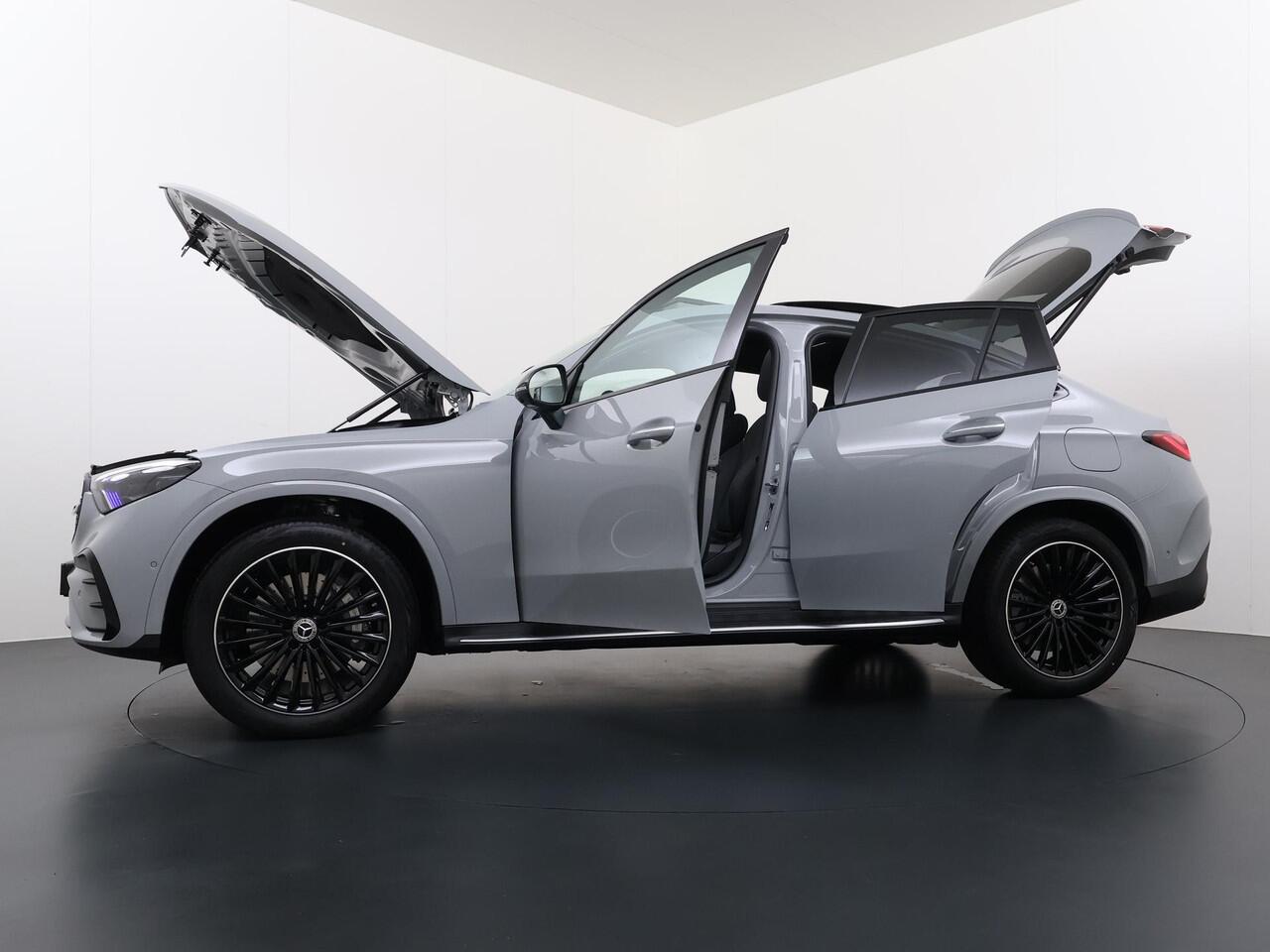 Mercedes-Benz Glc Coupé 300e 4MATIC Sport Edition | Achterasbesturing 4.5° | Luchtvering | Panorama - Schuifdak | Head-Up Display | Trekhaak Wegklapbaar | Burmester 3D Surround Sound | 360° Camera