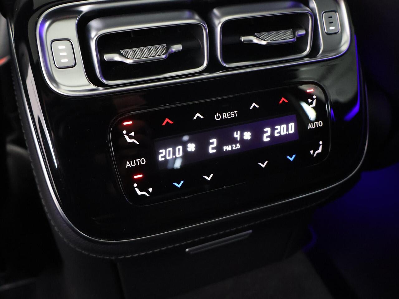 Mercedes-Benz S-KLASSE 580 e 4MATIC Lang AMG Line | Panoramadak | Achterasbesturing | Burmester | Head-up display | Digital light | Rijassistentiepakket | Nappaleder |