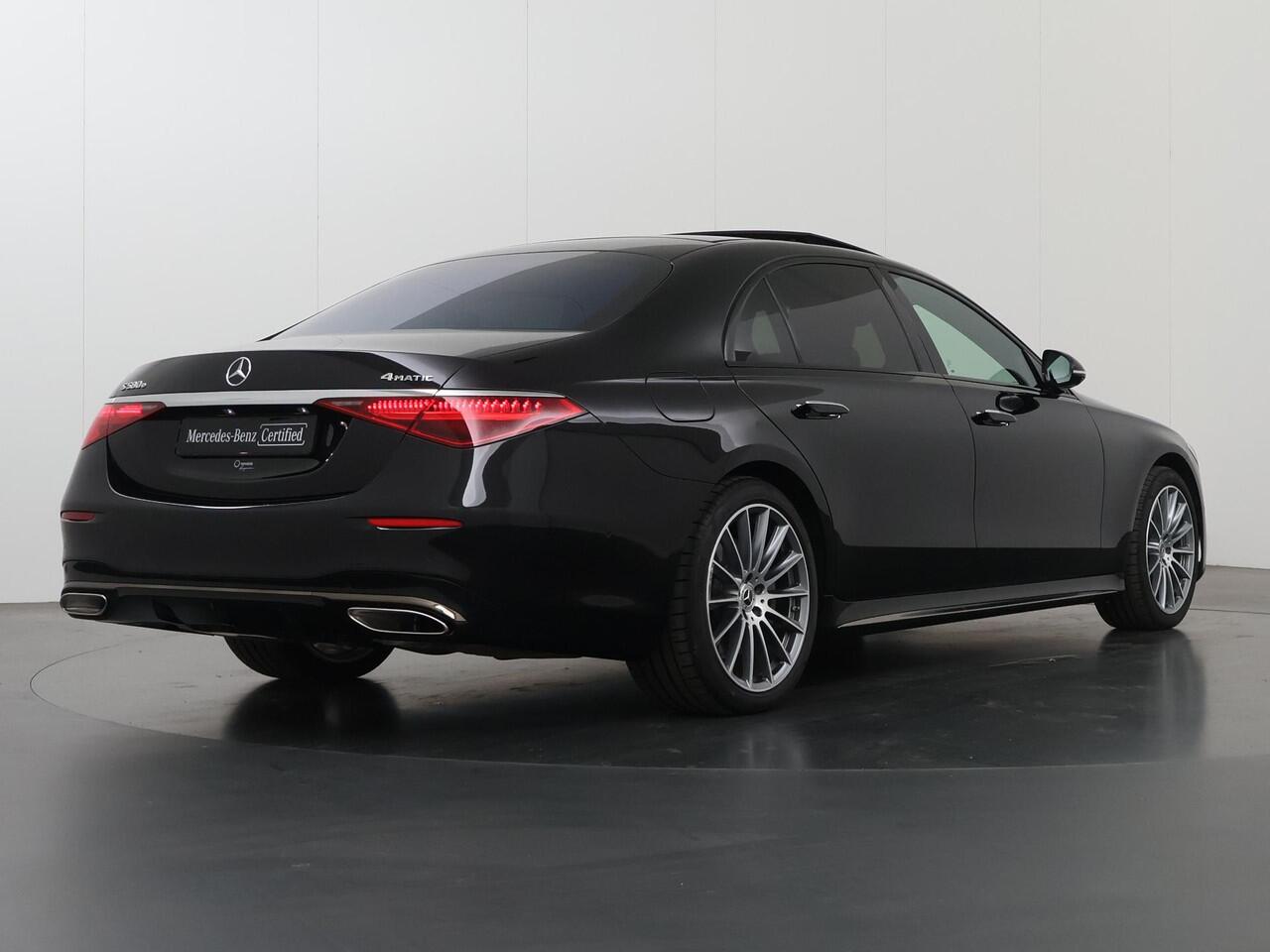 Mercedes-Benz S-KLASSE 580 e 4MATIC Lang AMG Line | Entertainment achter | Chauffeurpakket | Massage voor en achter | Microvezel hemelbekleding | Night pakket |