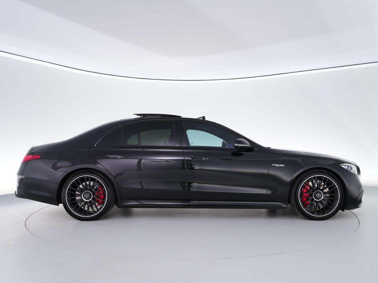 Mercedes-Benz S-KLASSE 63S AMG 802pk E Performance |pano|Burmester High end|chauffeurspakket|achteras besturing|rearseat infotainment|HUD|360 camera|digital LED|memory|Apple Carplay|