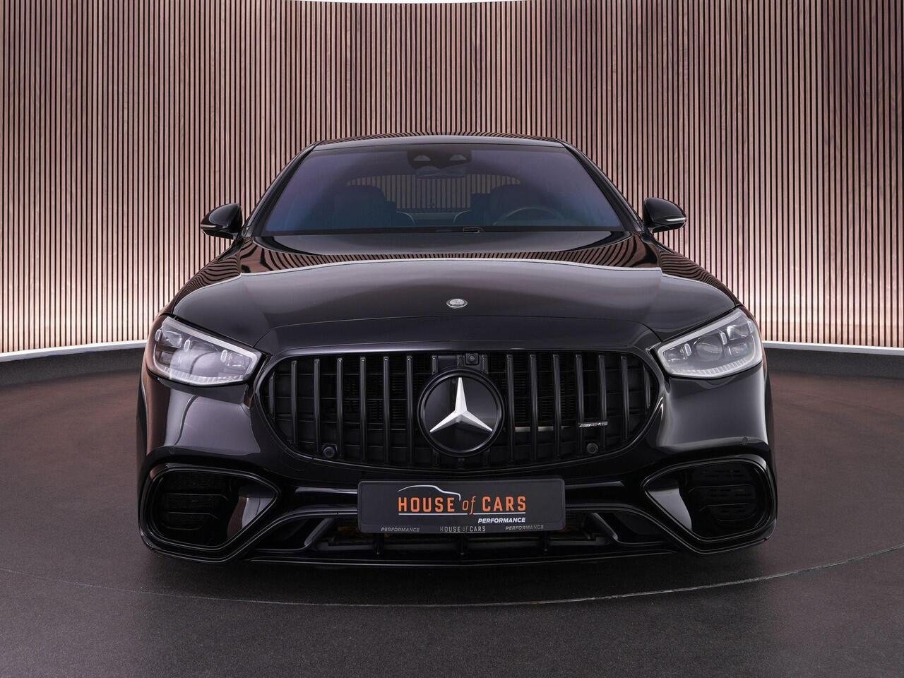 Mercedes-Benz S-KLASSE 63S AMG 802pk E Performance |22" custom wielen|pano|Burmester High end|chauffeurspakket|achteras besturing|rearseat infotainment|HUD|360 camera|digital LED|memory|Apple Carplay|