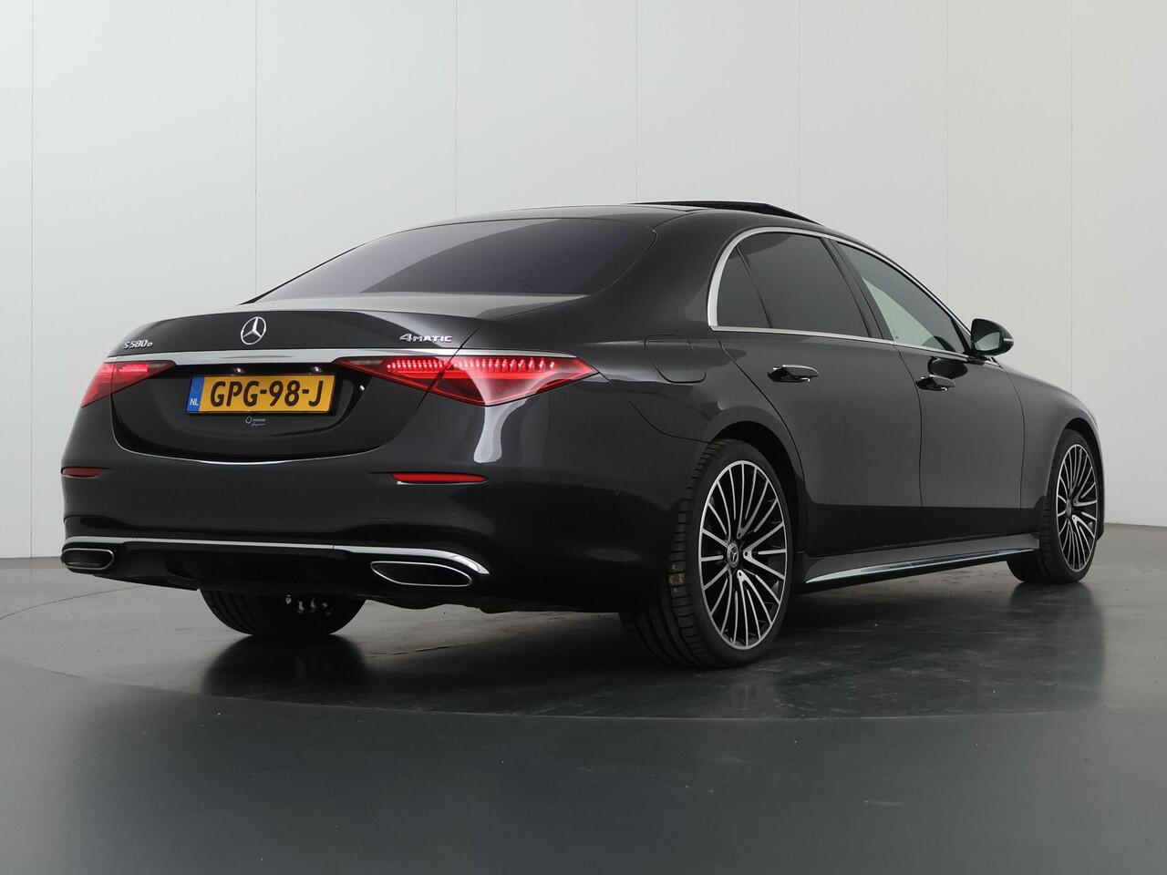 Mercedes-Benz S-KLASSE 580 e 4MATIC Lang AMG Line | Chauffeurspakket | Stoelkoeling voor en achter | Digital Light | 20" multispaaks velgen | Headup |