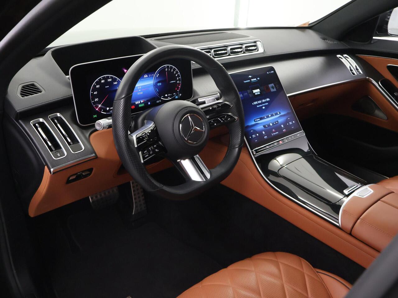 Mercedes-Benz S-KLASSE 580 e 4MATIC Lang AMG Line | Chauffeurspakket | Stoelkoeling voor en achter | Digital Light | 20" multispaaks velgen | Headup |