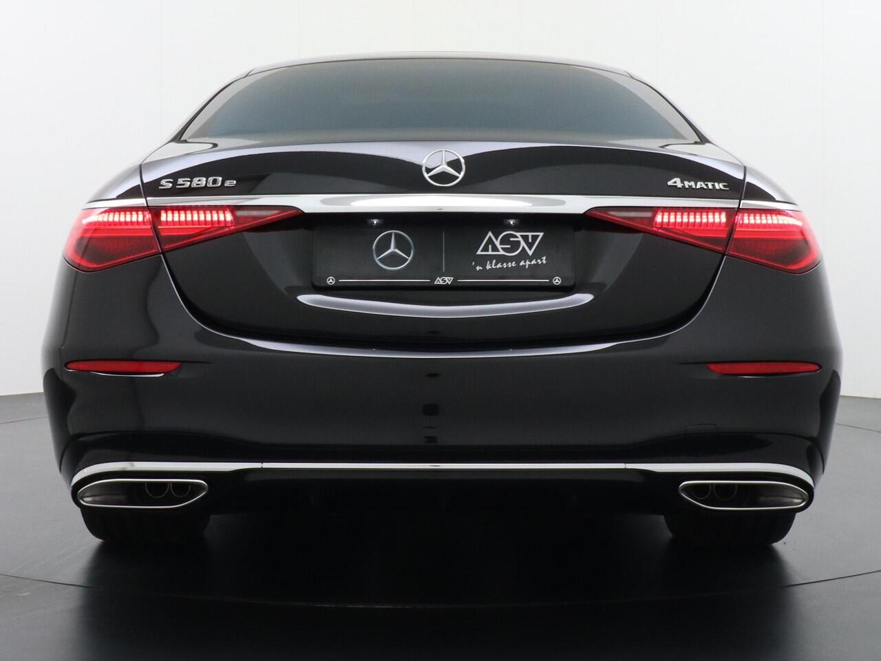 Mercedes-Benz S-KLASSE 580 e 4MATIC Lang AMG Line | Achterasbesturing 4.5° | Panorama - Schuifdak | Multicontourstoelen | Head-Up Display | Luchtvering | Burmester 4D Surround Sound | Business Class Pakket