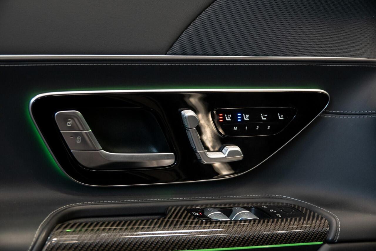 Mercedes-Benz SL-KLASSE Roadster AMG 63 4MATIC+ *Lift-systeem / Achterasbesturing AMG / Carbon-Interieur / Track Pack / Stoelventilatie / Head-Up / Keyless*