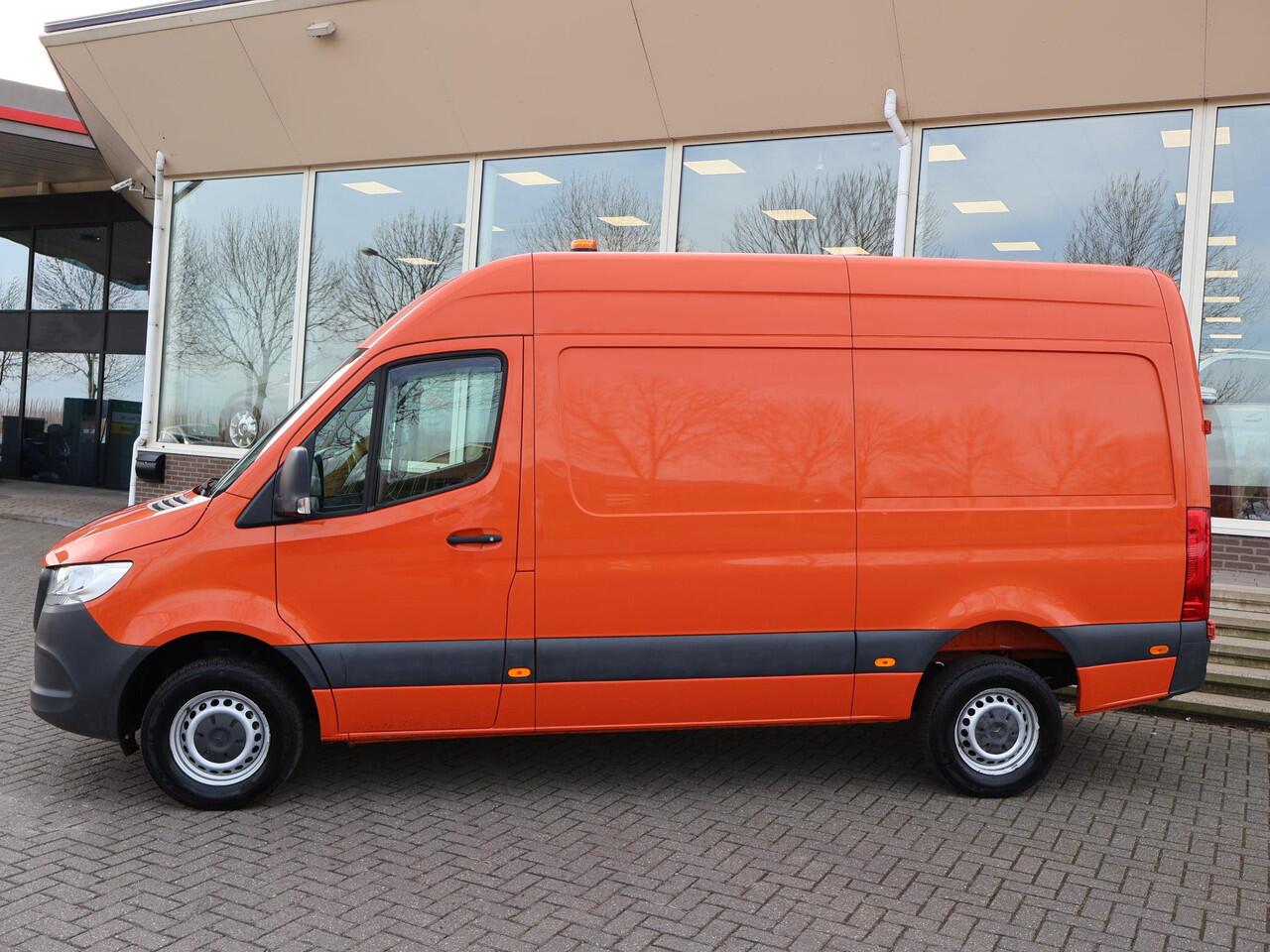 Mercedes-Benz SPRINTER 316 2.2 CDI 163 PK L2H2 + 3500 KG TREKHAAK | APPLE CARPLAY | STANDKACHEL | CAMERA