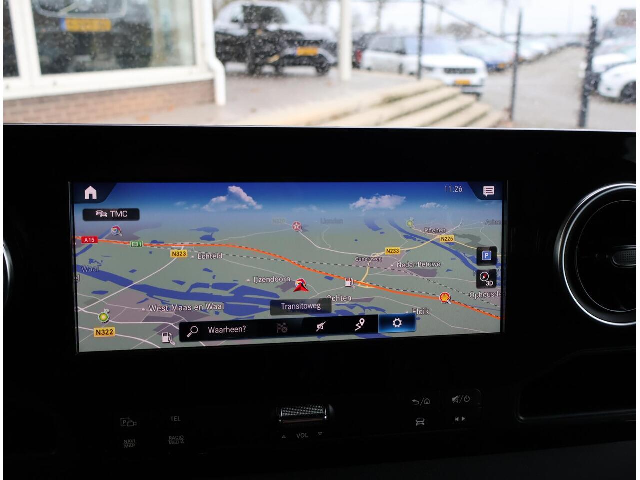 Mercedes-Benz SPRINTER 319 3.0 CDI V6 AUT. L3H2 - 3500 KG TREKHAAK | MBUX BREEDBEELD | 18 INCH LMV | CAMERA