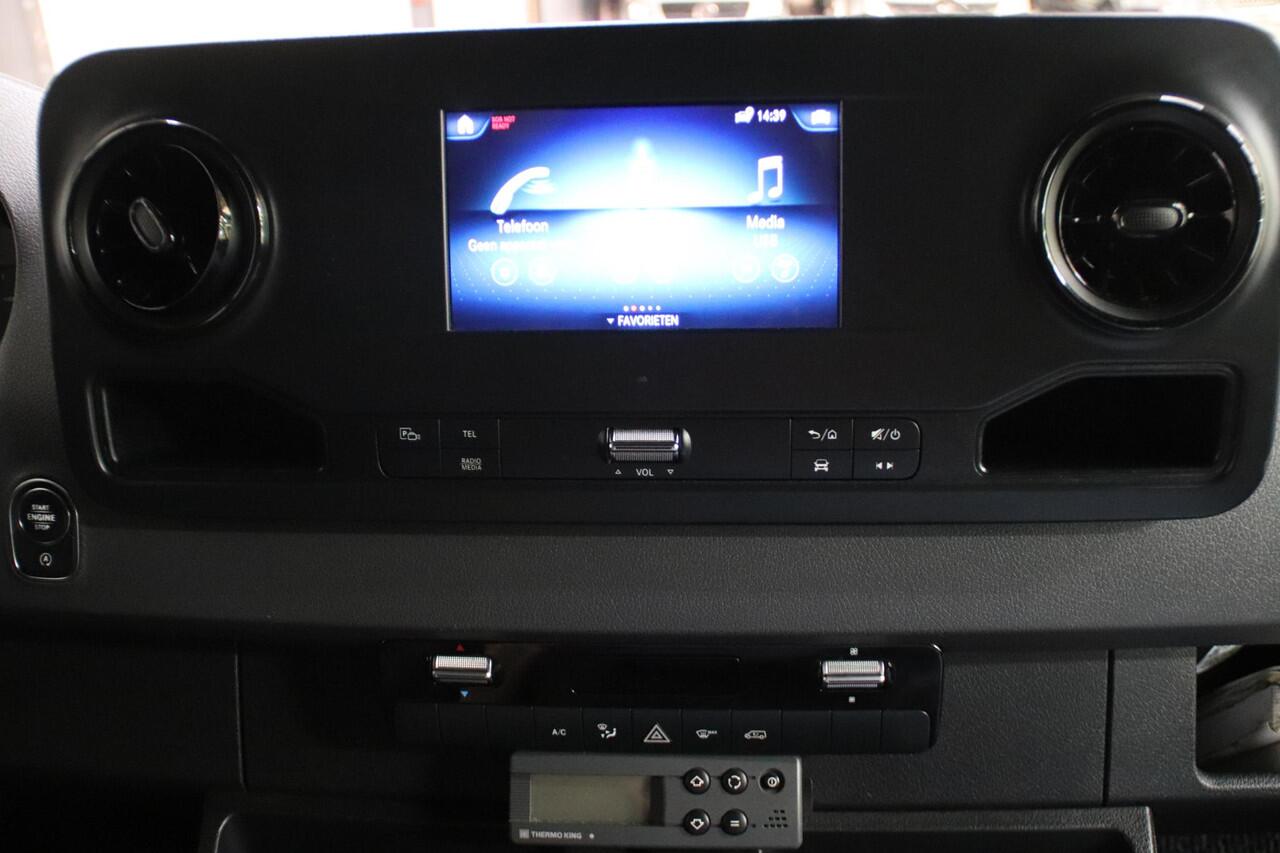 Mercedes-Benz SPRINTER 316 L2H2 KOELWAGEN VRIESAUTO MET LAADKLEP EURO 6 A