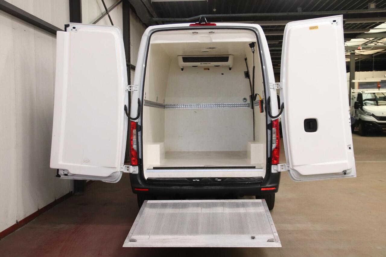Mercedes-Benz SPRINTER 316 L2H2 KOELWAGEN VRIESAUTO MET LAADKLEP
