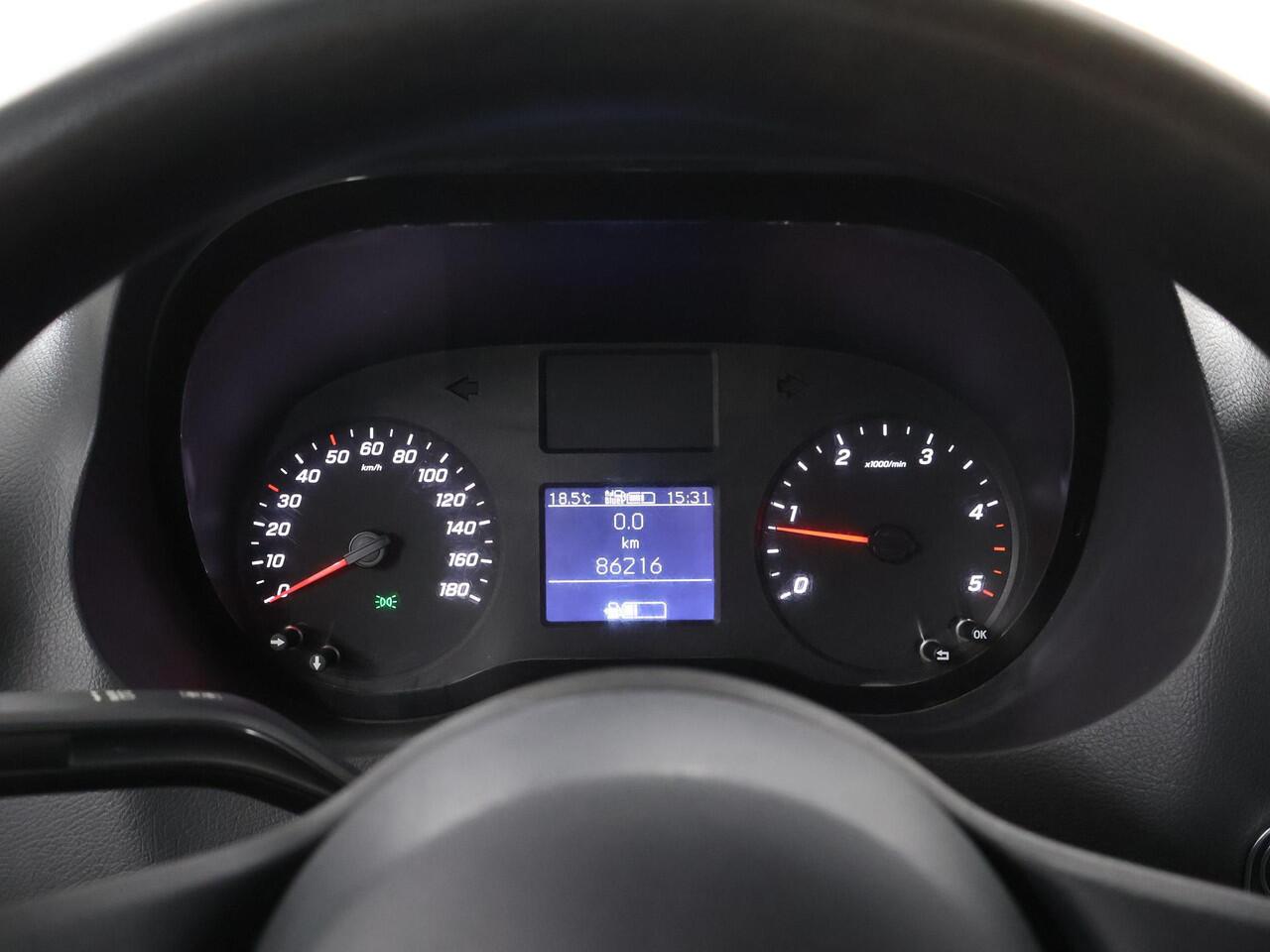 Mercedes-Benz SPRINTER 314 CDI | L3 | Dubbele Cabine | Open laadbak |7-Pe 7-Persoons | Trekhaak | Kunstlederen Bekleding | Bluetooth | Airco | Lederen Stuurwiel | Keyless Go |