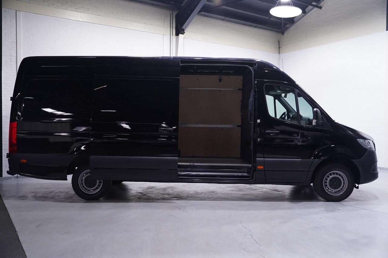 Mercedes-Benz SPRINTER 317 CDI 170 pk L3H2 v.a. 398,- p/mnd Camera, DAB+ Cruise control, MBux met Apple Carplay, Laadruimte Pakket, 3-Zits