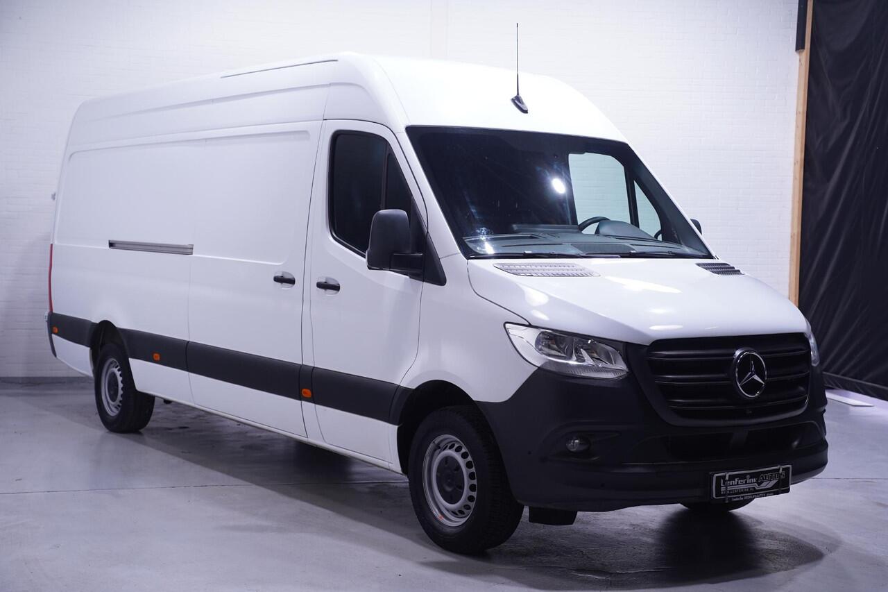Mercedes-Benz SPRINTER 315 CDI 150 pk L3H2 Navi, 360 Camera PDC V+A, Cruise Control, Laadruimte Pakket, 3-Zits