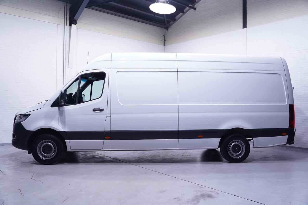 Mercedes-Benz SPRINTER 315 CDI 150 pk L3H2 Navi, 360 Camera PDC V+A, Cruise Control, Laadruimte Pakket, 3-Zits