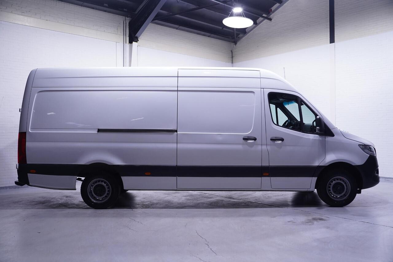 Mercedes-Benz SPRINTER 315 CDI 150 pk L3H2 Navi, 360 Camera PDC V+A, Cruise Control, Laadruimte Pakket, 3-Zits
