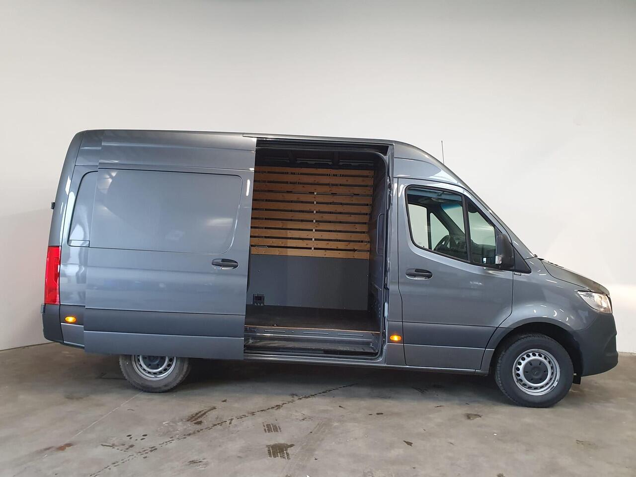 Mercedes-Benz SPRINTER 315 L2H2 Airco Cruise Control Camera Navigatie Trekhaak