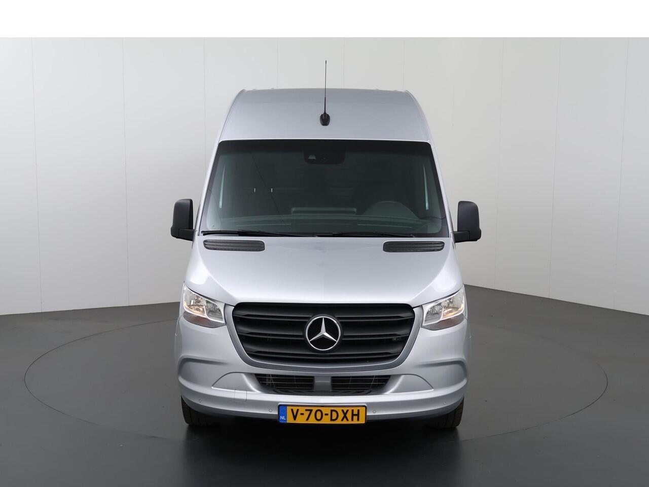 Mercedes-Benz SPRINTER 317 CDI L2 H2 | Aut. | Navigatie | Airco | Bluetooth | Cruise controle | 3500kg AHW voorbereid | Parkeerpakket | Carplay | Certified