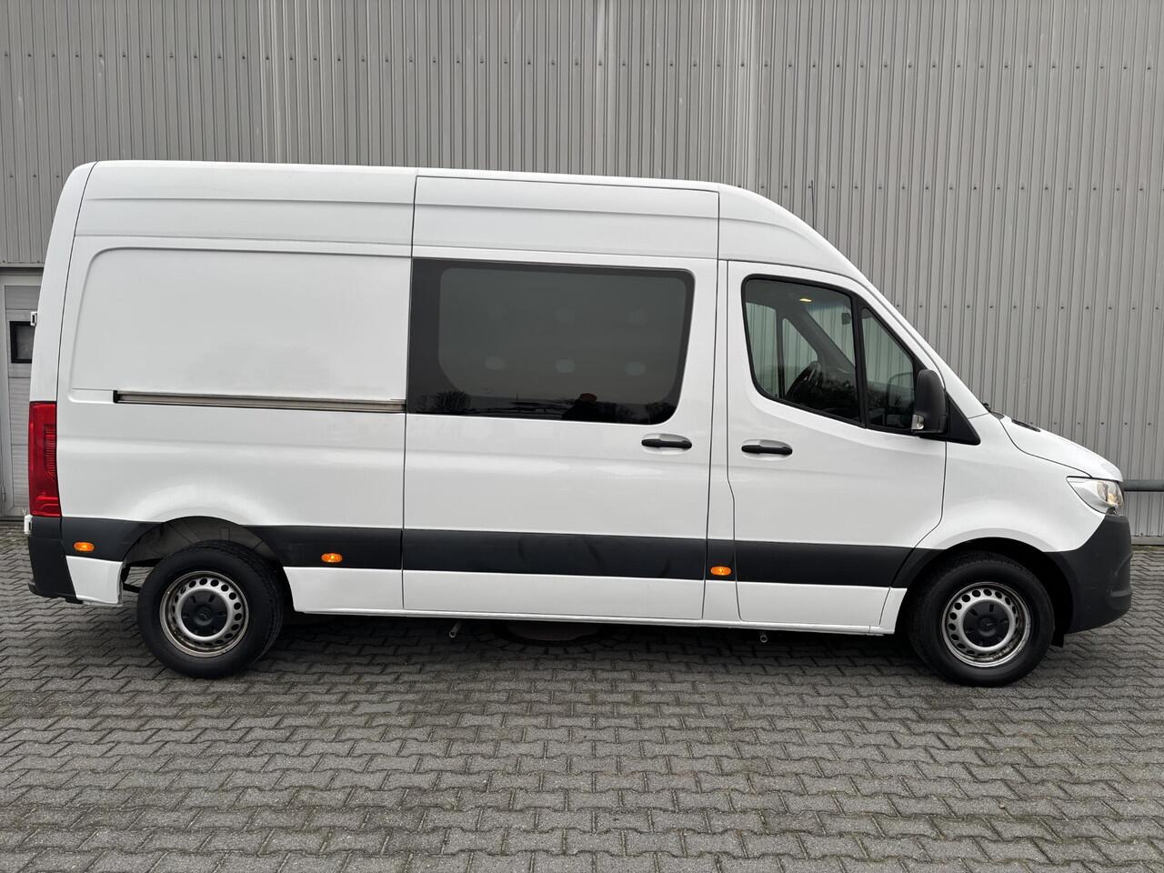 Mercedes-Benz SPRINTER 211 1.9 CDI L2H2 FWD*A/C*CAMERA*3PERSOONS*