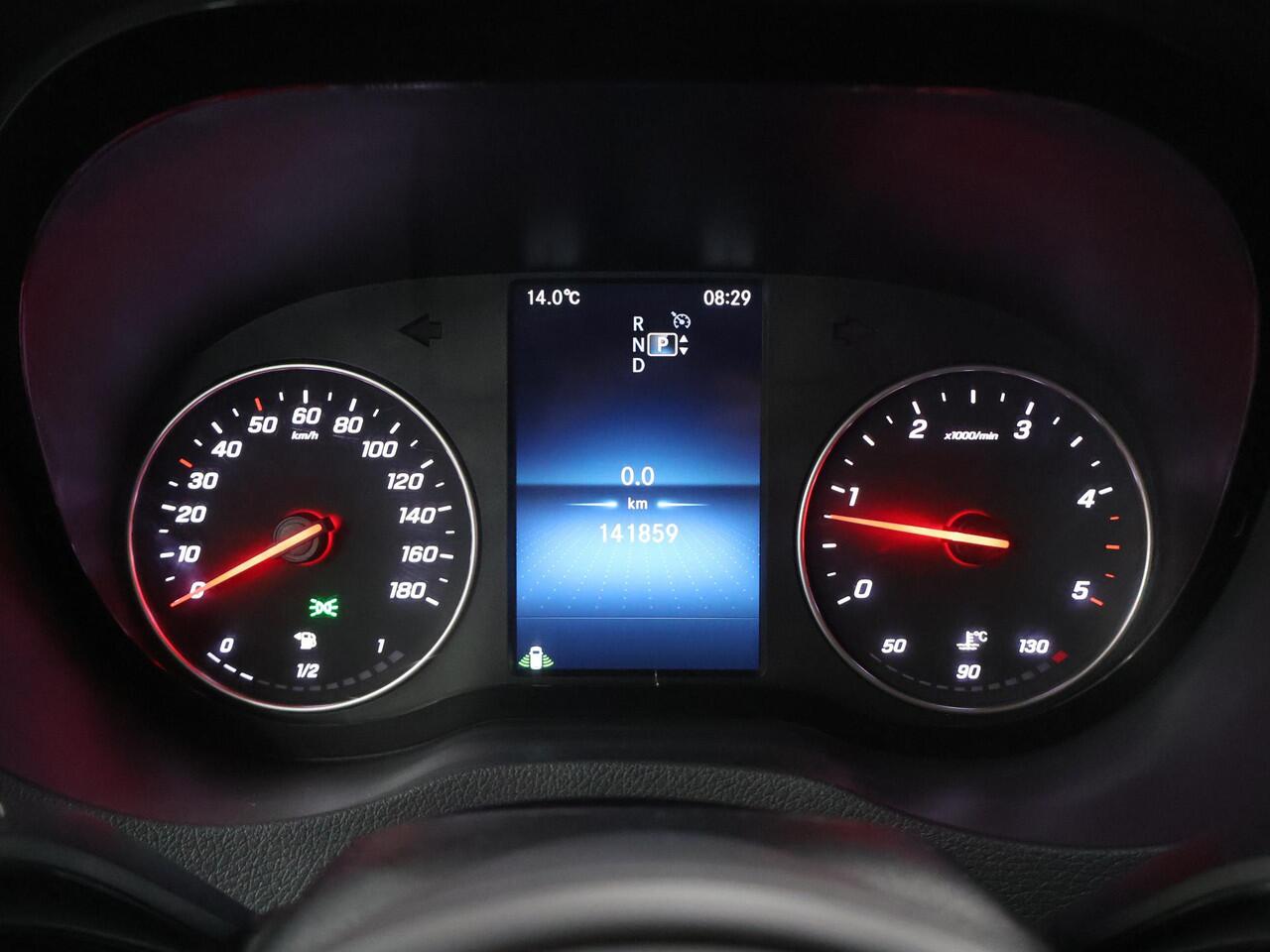 Mercedes-Benz SPRINTER 317 CDI | Aut. | L2 H2 | Aut. | Navigatie | 2-zits | Opstaptrede | Cruise Control | Spiegelpakket| Parkeercamera | Airco | Dodehoekassistent | Certified