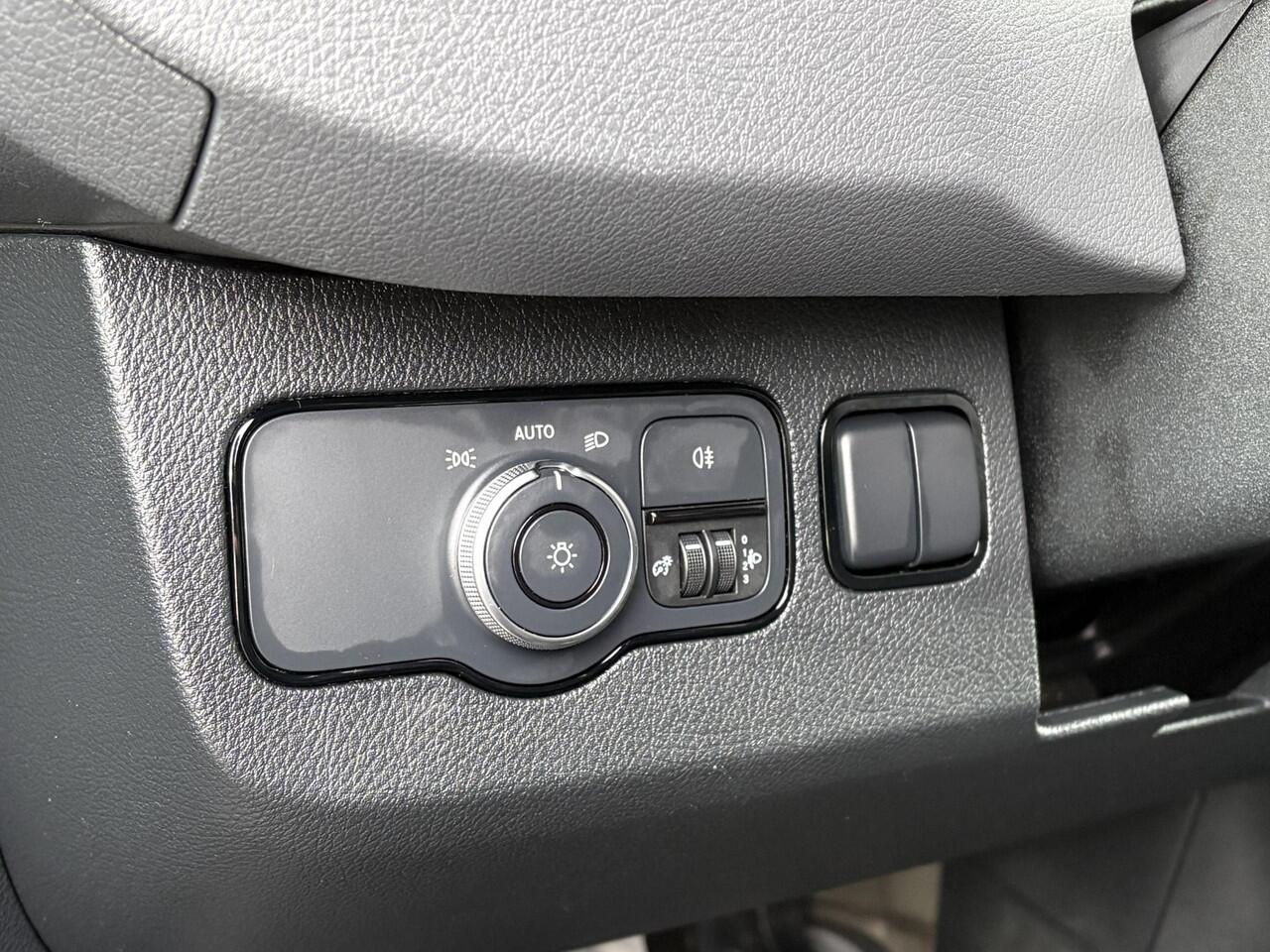 Mercedes-Benz SPRINTER 317 1.9 CDI L2H2