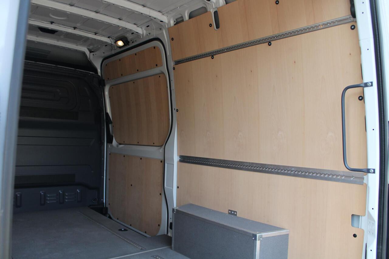 Mercedes-Benz SPRINTER MB 317 L2H2 360 CAMERA, Apple/Android carplay, Achteruitrijcamera, Cruise, bekleden laadruimte, 3 zits