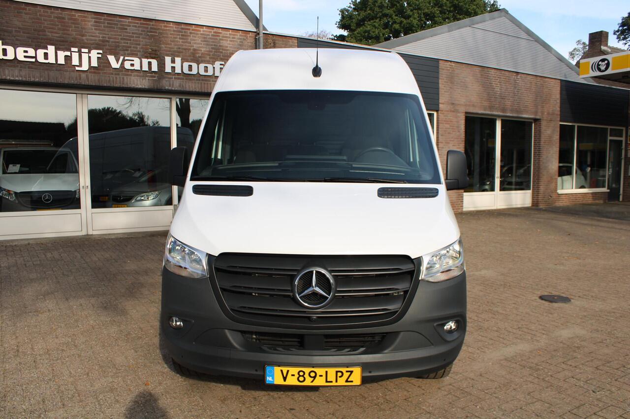 Mercedes-Benz SPRINTER MB 317 L2H2 360 CAMERA, Apple/Android carplay, Achteruitrijcamera, Cruise, bekleden laadruimte, 3 zits