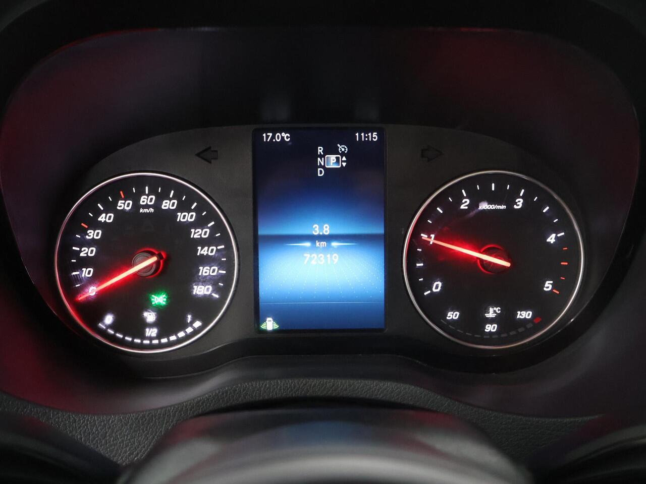 Mercedes-Benz SPRINTER 315 CDI | L2 H2 | RWD | Aut. | DUBBEL CABINE | NL AUTO | DEALER ONDERHOUDEN | 6-ZITS | 2800KG TREKHAAK | GROOT NAVIGATIE 10.25" | CAMERA | CRUISE | AIRCO | BETIMMERDE LAADRUIMTE | CARPLAY | ANDROID AUTO