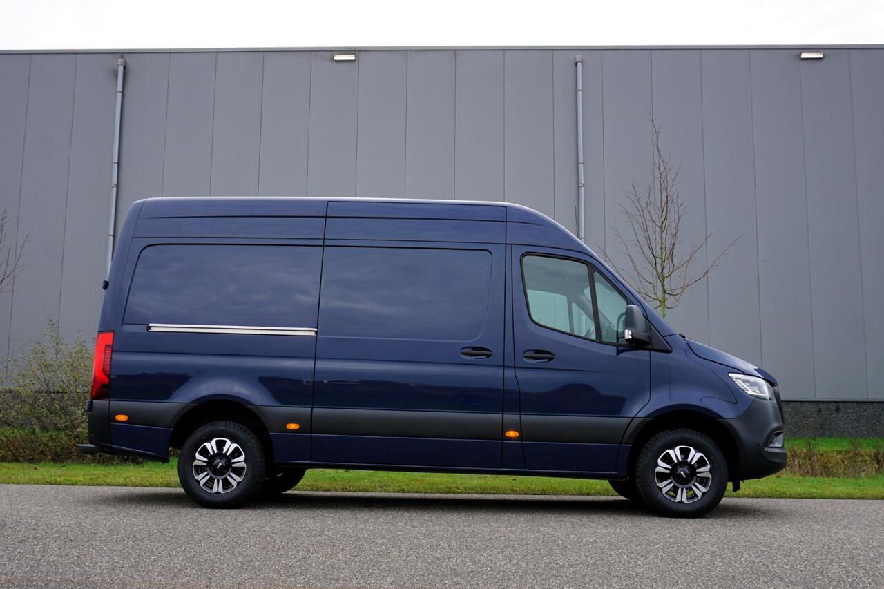 Mercedes-Benz SPRINTER 315 CDI L2H2 RWD |Topstaat |1e eigenaar |150 pk |Camera |Cruise |Climate control |Navi |Dode-hoek detectie |3500 KG |EURO6 |Bluetooth |Betimmering
